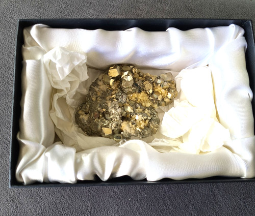 Großer pyrit stufe - großer, 211