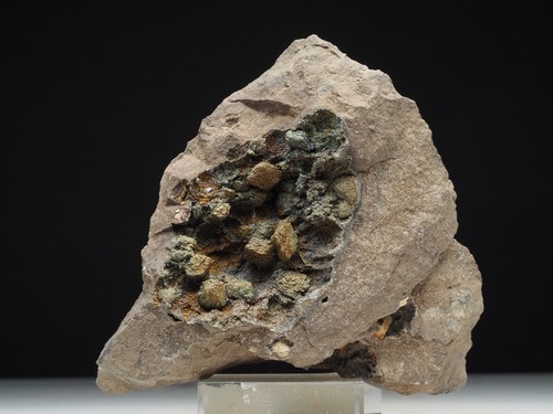 Pyrit tetraedrit siderit - pyrit,, tetraedrit,