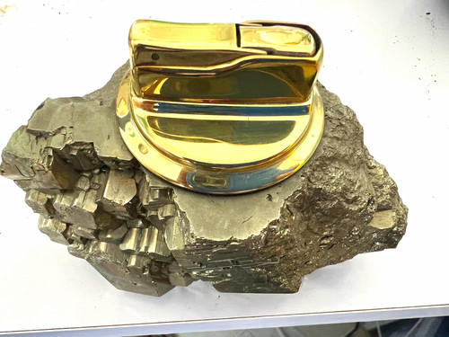 Pyrit stufe goldfarben - pyrit-stufe,