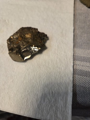 Mineralien pyrit 53 - pyrit,, ca.