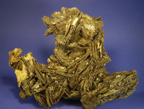 Pyrit nach pyrrhotin baia - pyrit,