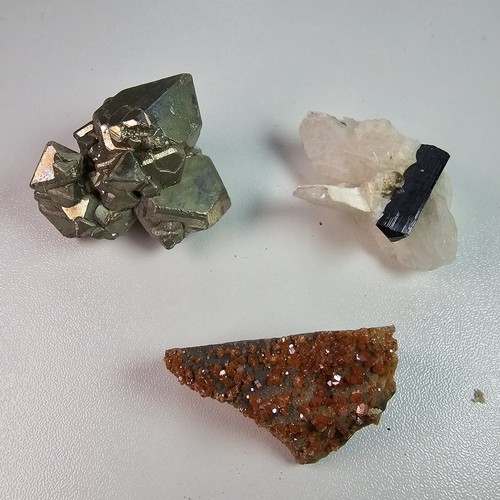 Mineraliensammlung thumbnail - mineraliensammlung, "thumbnail