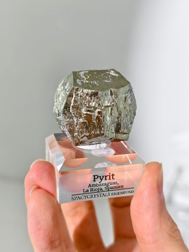 Pyrit aus ambasaguas - pyrit,