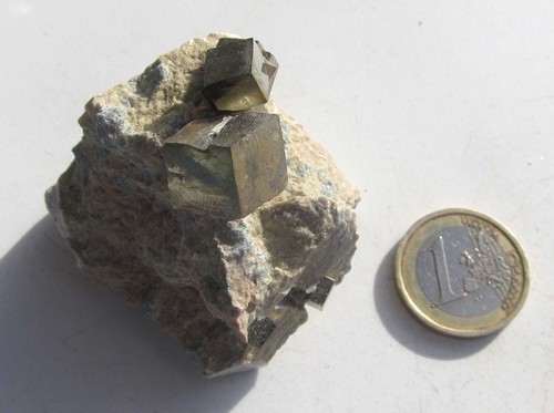 Pyritwürfel matrix stufe - pyritwürfel,