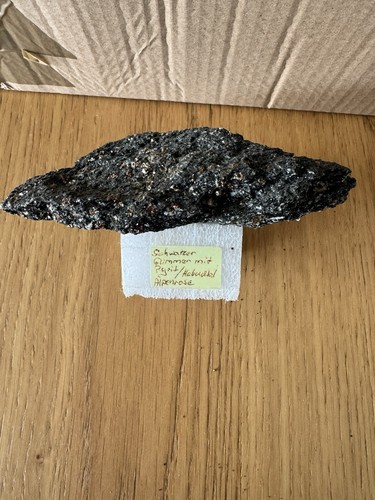 Schwarzer glimmer mit - schwarzer,