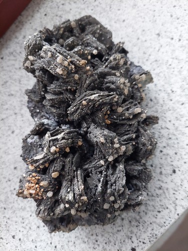 Pyrit pseudomorphose nach - pyrit-pseudomorphose,