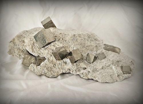 Pyrit stufe minas victoria - minas,